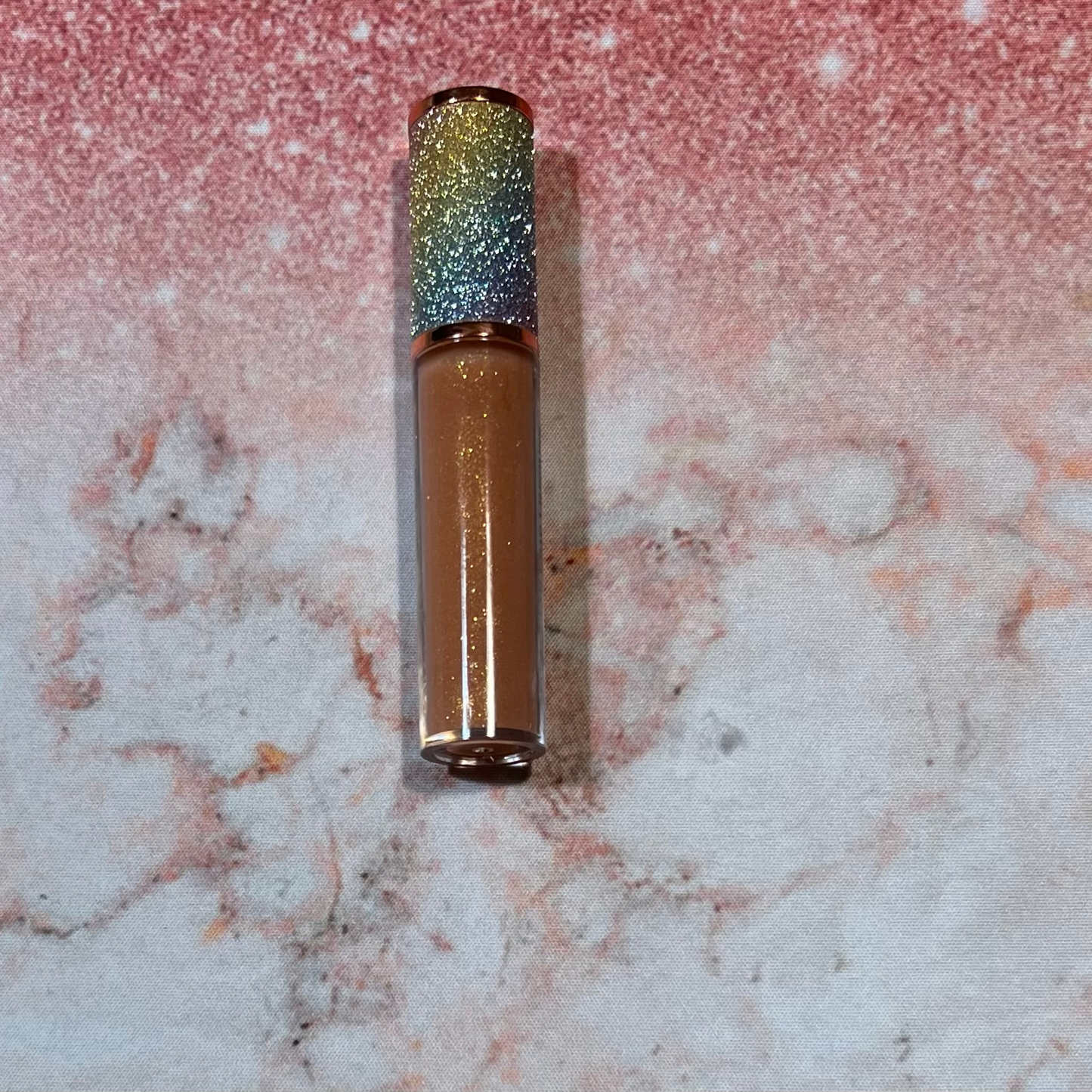 Lighten The Kisses Lipgloss